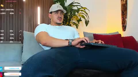 Snapshot of lucasanto_ chatting on 07-27-26, 03:57 LUCA SANTOS online show from 07-27-26, 03:57