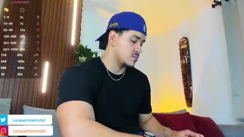 Snapshot of lucasanto_ chatting on 07-30-26, 04:11 LUCA SANTOS online show from 07-30-26, 04:11