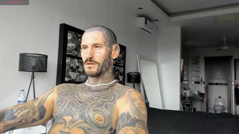 lucasexclusive online show from 12-31-24, 04:27