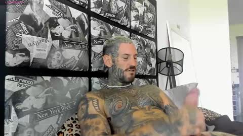 lucasexclusive online show from 02-08-25, 08:31