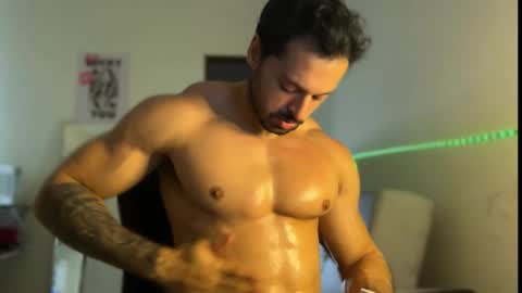 lucasfit24 online show from 03-11-26, 02:56