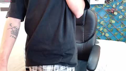 Snapshot of lucasssmith11 chatting on 06-23-26, 08:29 LucassSmith11 online show from 06-23-26, 08:29