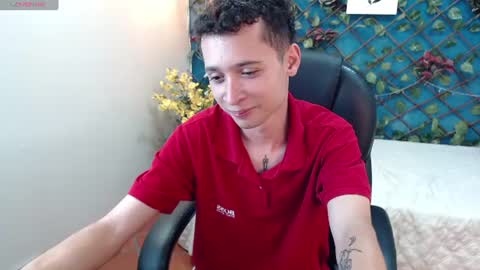 Snapshot of lucasssmith11 chatting on 07-08-26, 12:04 LucassSmith11 online show from 07-08-26, 12:04