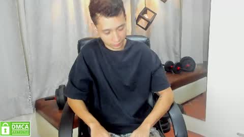 Snapshot of lucasssmith11 chatting on 07-30-26, 04:22 LucassSmith11 online show from 07-30-26, 04:22