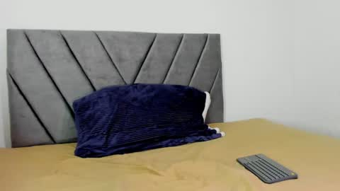 LUCAS TORREZ online show from 08-01-26, 10:41