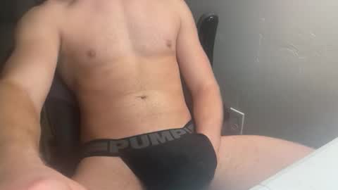 Snapshot of lucasvale602 chatting on 03-29-26, 02:11 LucasVale online show from 03-29-26, 02:11