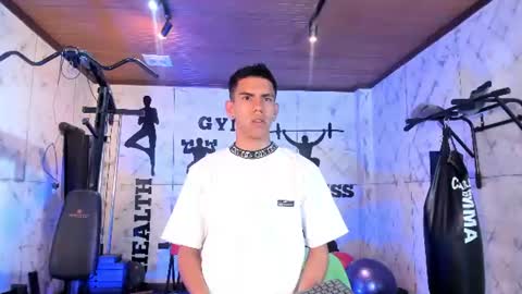 Lucca Moreti online show from 06-16-26, 03:42