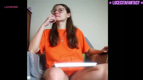 Snapshot of lucecitafantasy chatting on 04-21-26, 06:23 lucecitafantasy online show from 04-21-26, 06:23