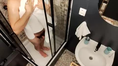 Snapshot of luchas91 chatting on 02-13-26, 08:16 luchas91 online show from 02-13-26, 08:16