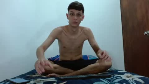 Snapshot of luchocole chatting on 06-25-26, 12:43 LUCHO HOT online show from 06-25-26, 12:43