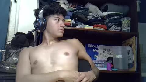 Snapshot of luchosaando chatting on 05-07-26, 02:50 Felipe online show from 05-07-26, 02:50