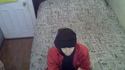 Snapshot of luchosaando chatting on 05-21-26, 02:13 Felipe online show from 05-21-26, 02:13