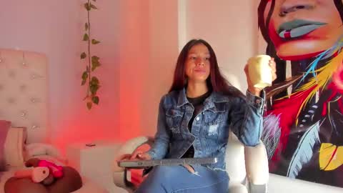 Luciana Ramirez  Sofia Collins online show from 01-13-26, 01:05