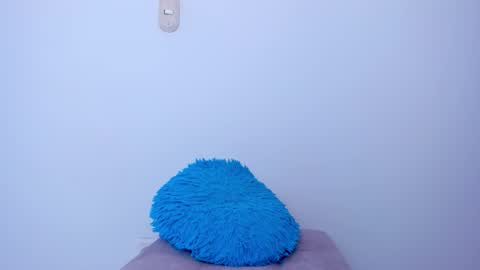 Snapshot of lucia_fuster chatting on 03-05-26, 06:59 Lucia online show from 03-05-26, 06:59