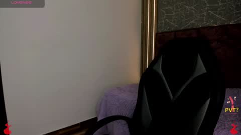 lucia star  online show from 01-15-25, 10:24