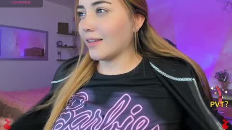 lucia star  online show from 02-08-25, 02:58