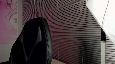 lucia star  online show from 02-21-25, 02:28