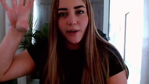 lucia star  online show from 01-13-26, 07:41