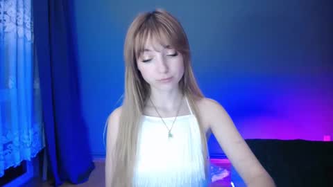 Snapshot of luciacam20 chatting on 03-01-25, 10:31 Lucy online show from 03-01-25, 10:31