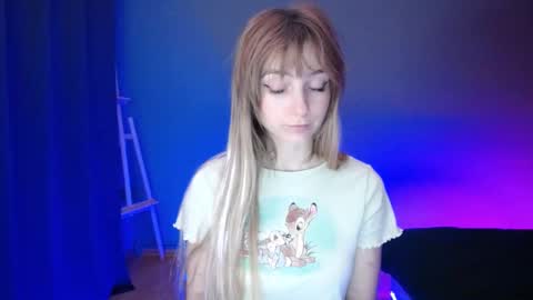 Snapshot of luciacam20 chatting on 03-12-25, 04:56 Lucy online show from 03-12-25, 04:56