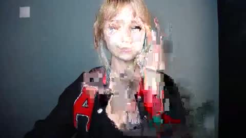 Snapshot of luciacam20 chatting on 02-11-26, 07:41 Lucy online show from 02-11-26, 07:41