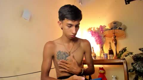 Pirulo online show from 12-03-25, 05:55