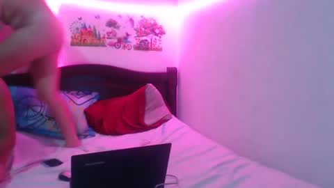 Snapshot of luciana_rober chatting on 01-20-25, 05:37 luciana_rober online show from 01-20-25, 05:37