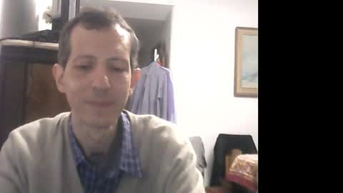 Snapshot of lucianoaxel chatting on 12-29-24, 02:27 Luciano online show from 12-29-24, 02:27