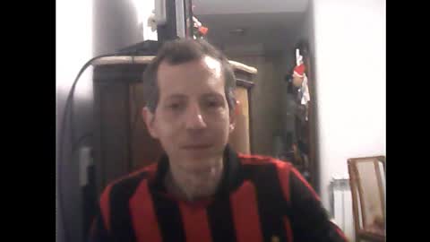 Snapshot of lucianoaxel chatting on 01-15-25, 01:02 Luciano online show from 01-15-25, 01:02