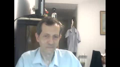 Snapshot of lucianoaxel chatting on 02-14-25, 06:51 Luciano online show from 02-14-25, 06:51