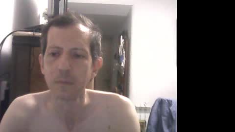 Snapshot of lucianoaxel chatting on 02-19-25, 11:46 Luciano online show from 02-19-25, 11:46
