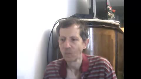Snapshot of lucianoaxel chatting on 02-22-25, 07:03 Luciano online show from 02-22-25, 07:03