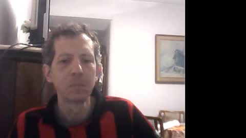 Snapshot of lucianoaxel chatting on 03-02-25, 09:01 Luciano online show from 03-02-25, 09:01