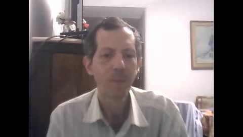 Snapshot of lucianoaxel chatting on 03-09-25, 01:04 Luciano online show from 03-09-25, 01:04