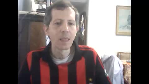 Snapshot of lucianoaxel chatting on 03-09-25, 05:39 Luciano online show from 03-09-25, 05:39