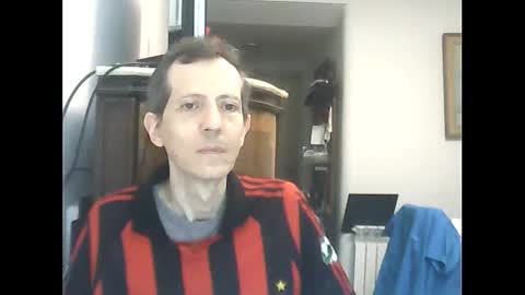 Snapshot of lucianoaxel chatting on 02-22-26, 06:35 Luciano online show from 02-22-26, 06:35