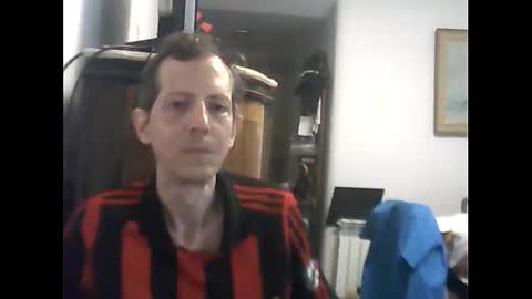 Snapshot of lucianoaxel chatting on 02-24-26, 06:50 Luciano online show from 02-24-26, 06:50