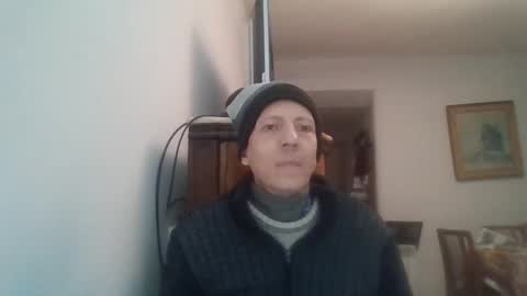 Luciano online show from 05-21-26, 09:33