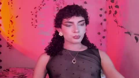 Snapshot of lucianromeo17 chatting on 07-14-26, 05:23 Lucy or Lucian 3 Come to my social Links3 online show from 07-14-26, 05:23