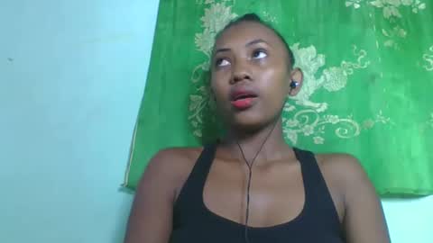 lucie196645 online show from 04-20-26, 06:38