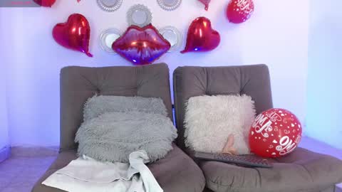 Lucie - online show from 02-12-25, 10:15