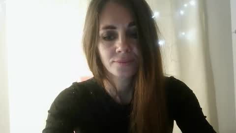 LucieMack online show from 10-15-25, 06:41