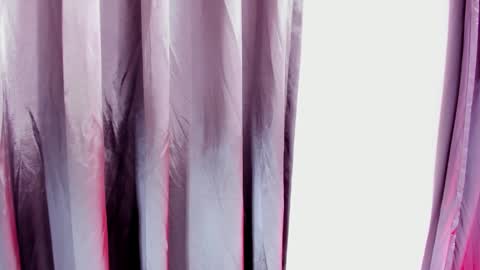 Snapshot of lucii_fer_ chatting on 02-09-25, 05:54 Leo online show from 02-09-25, 05:54