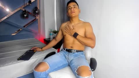 Leo online show from 11-28-25, 11:57