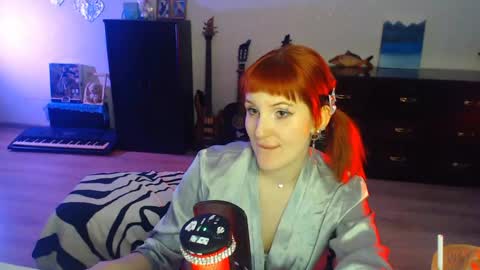 Lexa online show from 05-09-26, 09:31