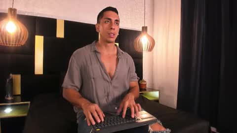 Lucio online show from 03-24-26, 12:10