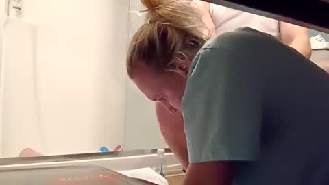 Snapshot of luckilyfound33 chatting on 02-28-26, 05:41 luckilyfound33 online show from 02-28-26, 05:41