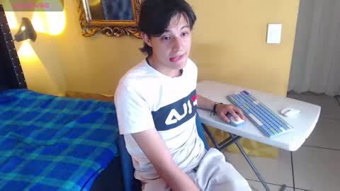 Snapshot of luckk_ chatting on 03-31-26, 04:24 luckk_ online show from 03-31-26, 04:24