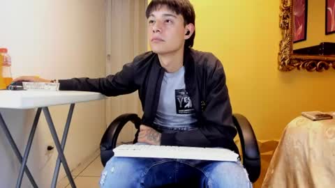 Snapshot of luckk_ chatting on 06-27-26, 05:34 luckk_ online show from 06-27-26, 05:34
