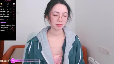 Snapshot of luckrose chatting on 01-11-26, 02:38 Jinn online show from 01-11-26, 02:38